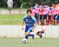 上田悠起（３年／FW）
文字通りチームの心臓だ。抜群のテクニックを誇り、正確無比な左足から繰り出される長短のパスで観客を魅了。(C) SOCCER DIGEST