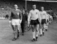 1963年、ウェンブリーで行なわれたイングランド・サッカー協会の100周年記念試合に、世界選抜のキャプテンとして出場。　(C) Getty Images