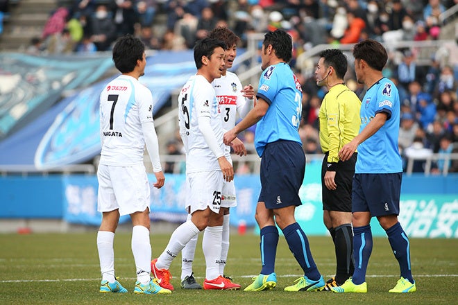 J2 PHOTO ハイライト】1節 横浜FC 0-1 讃岐 | サッカー