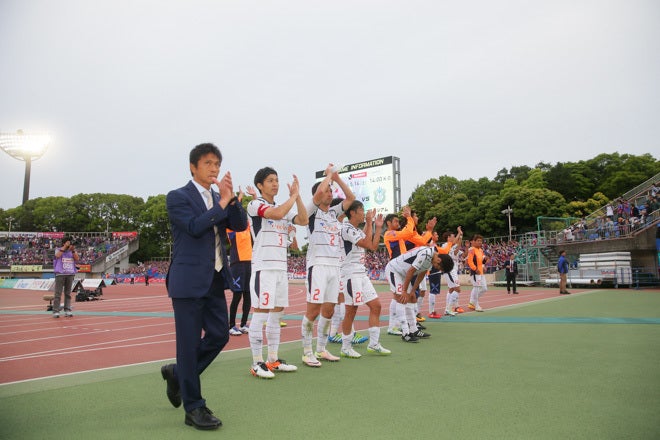 J１ Photoハイライト Fc東京が１点を守り切り５節以来の勝点３ 湘南は３連勝ならず 25枚 サッカーダイジェストweb