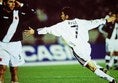 1998年トヨタカップ｜○２-１ バスコ・ダ・ガマ｜決勝ゴール直後のラウール。　(C) SOCCER DIGEST