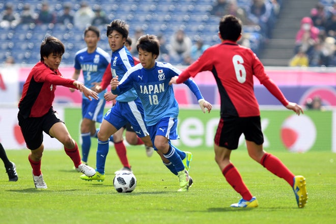 Next Generation Match U 18 Jリーグ選抜 １ ２ 日本高校サッカー選抜 前半に２点を奪取した高校選抜が勝利 サッカーダイジェストweb