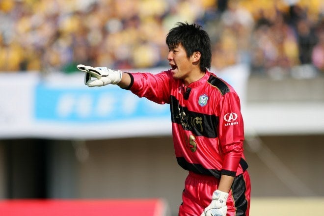 元ｊリーガー安英学が挑む もうひとつのw杯 在日チームを監督兼選手として牽引する男の想いと勝算 サッカーダイジェストweb