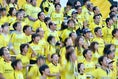 【湘南2(5PK4)2柏】選手を後押しする柏のサポーター。写真:金子拓弥(サッカーダイジェスト写真部)