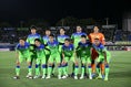 【湘南 1-0 長崎】湘南のスターティングイレブン。写真：滝川敏之