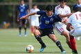 【U-20日本代表PHOTO】ボールキープする宮代。写真：山崎 賢人（サッカーダイジェスト写真部）