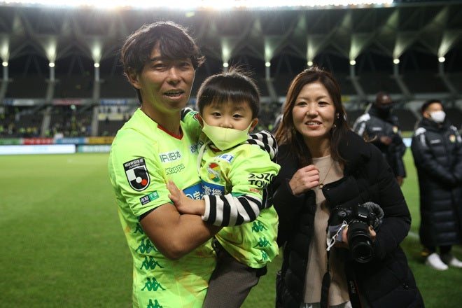 Photo ジェフユナイテッド千葉の佐藤寿人 増嶋竜也 田坂祐介が引退セレモニーを行った サッカーダイジェストweb