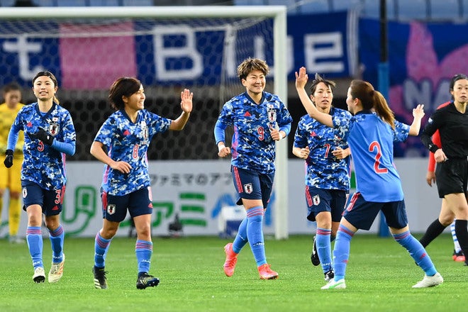 女子代表photo 日本７ ０パラグアイ 岩渕が２ゴールの活躍 約１年ぶりの国際試合は７得点で大勝を飾る サッカーダイジェストweb