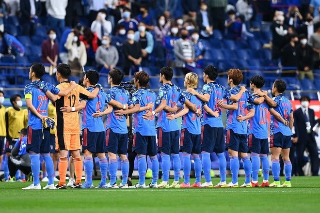 日本代表 世代交代 を図るべきはfwと左sbか 指揮官の無難で保守的な姿勢が閉塞状況を招いている サッカーダイジェストweb