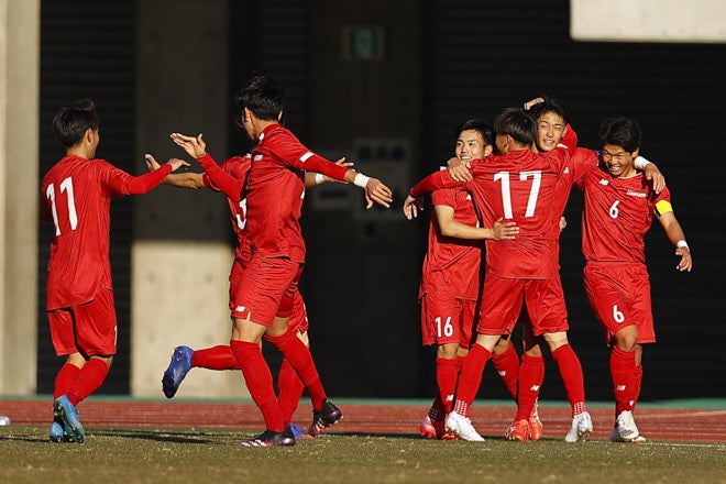 高校サッカー選手権１回戦photo 秋田商０ １東福岡 東福岡が初戦突破 楢﨑の先制点守り切り２回戦へ進出 サッカーダイジェストweb