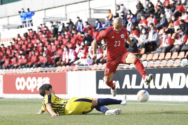 高校サッカー選手権１回戦photo 西武台０ １三重 三重が初戦突破 西武台から16本のシュート浴びるも しのいで完封勝利 サッカーダイジェストweb