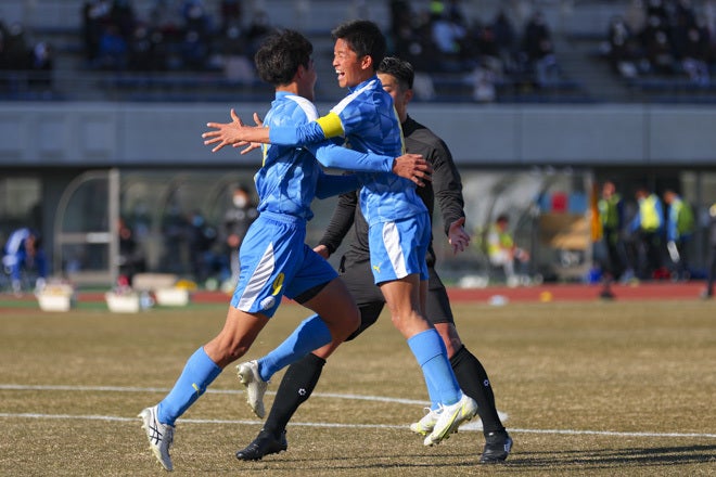 高校サッカー選手権２回戦photo 山梨学院０ ２佐賀東 佐賀東が前回王者を破る 山梨学院から２得点奪い３回戦へ進出 サッカーダイジェストweb