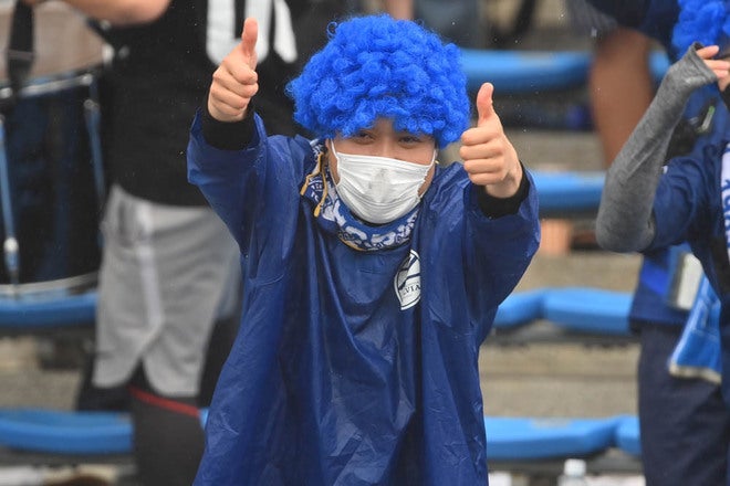 PHOTO】町田GIONスタジアムに駆けつけたFC町田ゼルビアサポーター