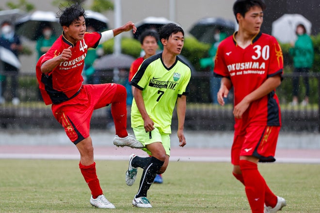 インターハイ予選 徳島県準決勝 徳島北０ １徳島科学技術 徳島科学技術が全国への切符掴む 徳島北から１点守り切る サッカーダイジェストweb