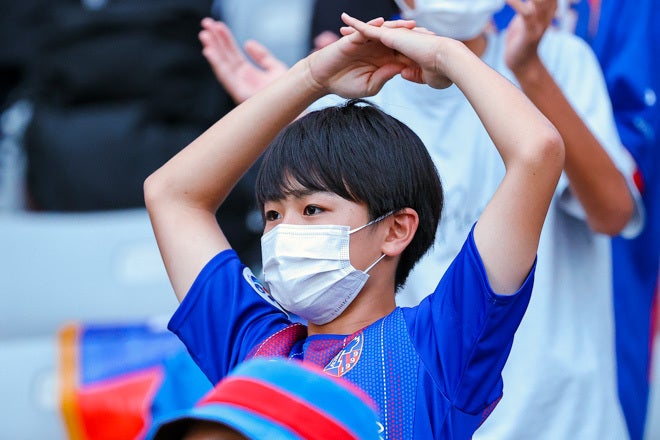 Photo ２年５か月ぶりの 声出し応援 で選手を後押し 味スタにチャントを響かせたfc東京サポーター サッカーダイジェストweb