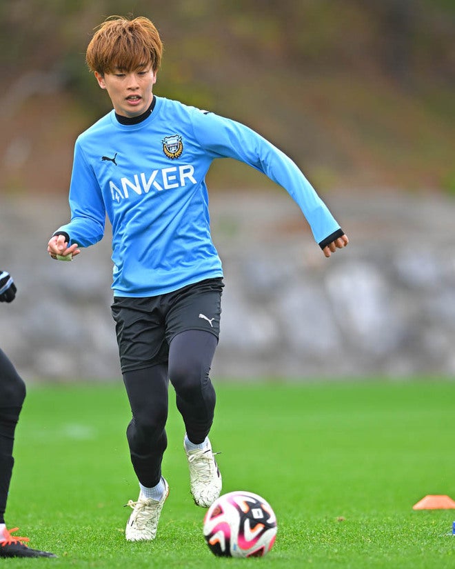 PUMA 川崎フロンターレ 2024 ホーム 半袖レプリカユニフォーム