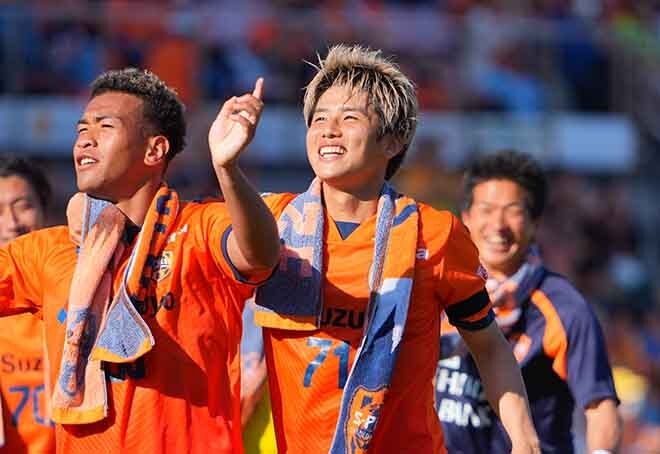 清水エスパルス PHOTO】自身のJ100試合出場セレモニー直後の前半