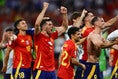 【PHOTO】歓喜に沸くスペイン代表！｜写真：Getty Images