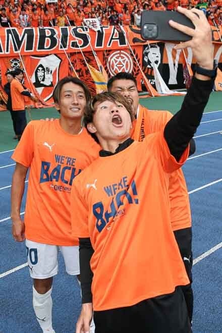 PHOTO】3季ぶりのJ1復帰＆首位奪還！清水エスパルスの歓喜の