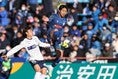 【厳選ショット】岡本一真（左）と沖田空｜写真：永島裕基