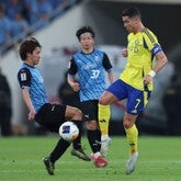 「大番狂わせ」「衝撃だ」