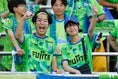 【画像】湘南ベルマーレサポーター｜写真：滝川敏之