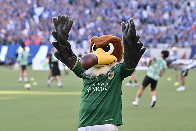 東京ヴェルディ リヴェルン フォトカ サインあり 東京ヴェルディ【リヴェルン】 - メルカリ