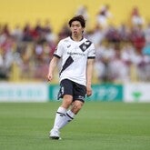 欧州名門が日本人アタッカー獲得...