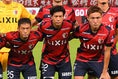【画像】スターティングイレブンに名を連ねた濃野公人(中央)｜写真：鈴木颯太朗