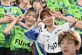 【画像】湘南ベルマーレサポーター｜写真：鈴木颯太朗