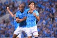 【厳選ショット】細井響の得点を守り切った横浜FCが湘南に勝利！｜写真：金子拓弥（サッカーダイジェスト写真部）