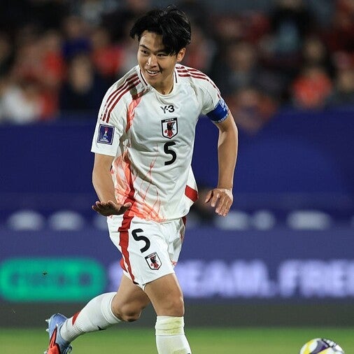 イングランド王者に20歳の日本人DF獲得待望論！
