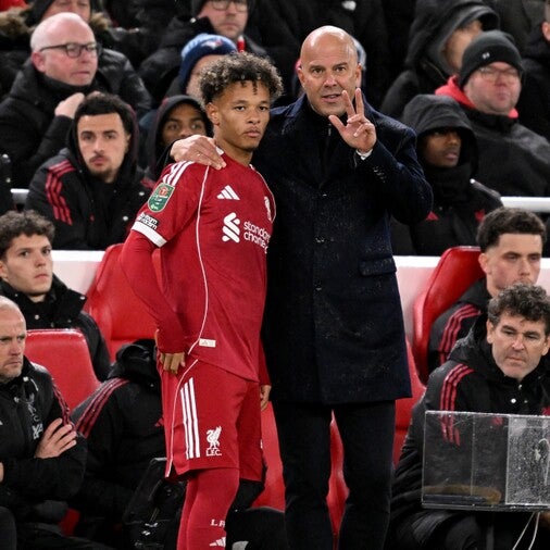 ０－３惨敗で７戦６敗、“不可解采配”のリバプール指揮官に批判殺到