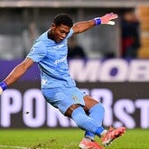 世界王者が獲得に関心で韓国驚愕！