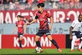 【画像】知念慶／鹿島アントラーズ｜写真：金子拓弥（サッカーダイジェスト写真部）