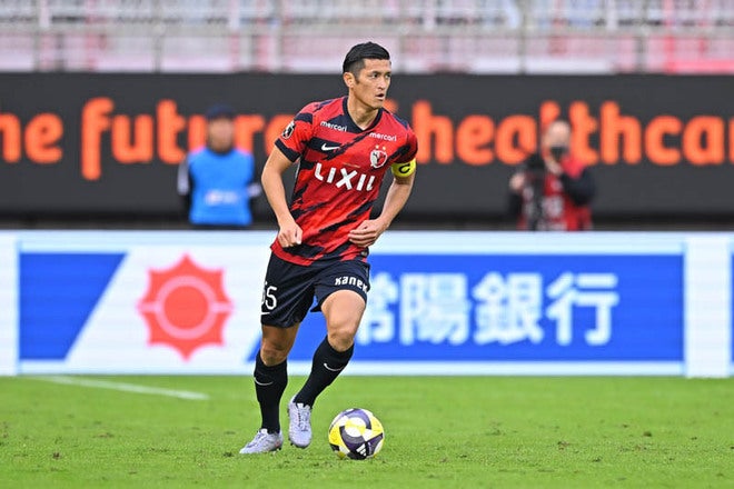 植田直通 画像】試合前にはJ1通算200試合出場のセレモニーを実施！横浜FCの攻撃