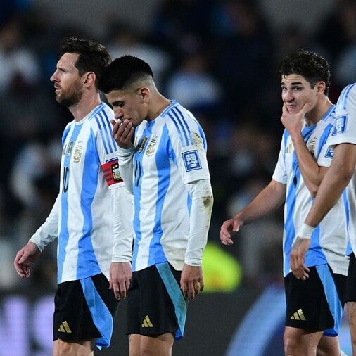 世界王者と対戦実現のアフリカ小国、驚愕の38億円出費に国民憤慨