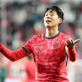 批判殺到のW杯ポスター、前代未...
