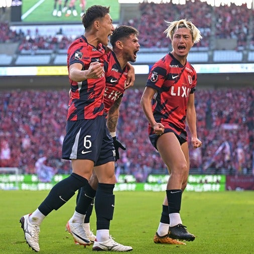 鹿島が９年ぶり９度目のJ１優勝！ レオ・セアラ２発！