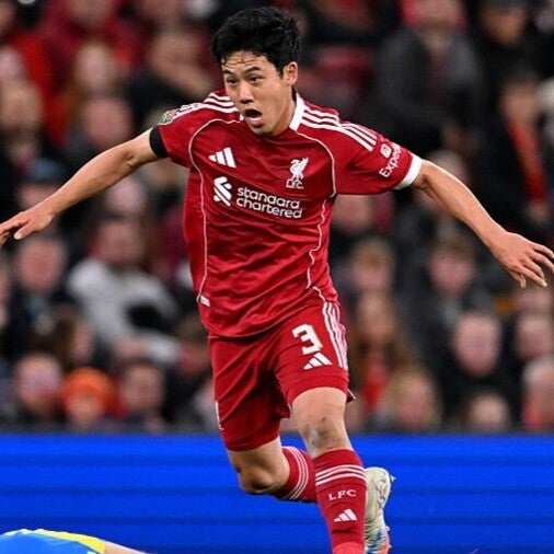 遠藤所属王者リバプール、19発の日本人FWに関心で地元メディアが期待