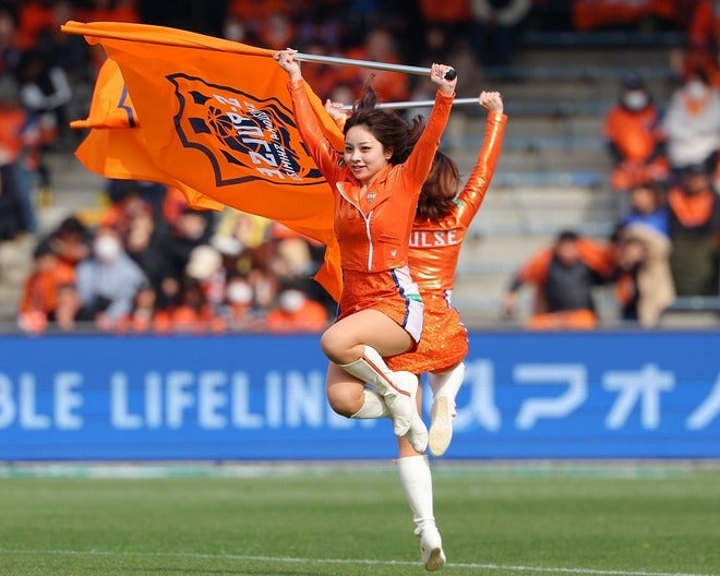 画像】洗練されたパフォーマンスで魅了！エスパ公式チアリーダー