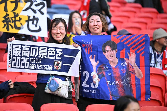 画像】ウェンブリーでイングランド撃破！聖地で大声援を送った日本代表
