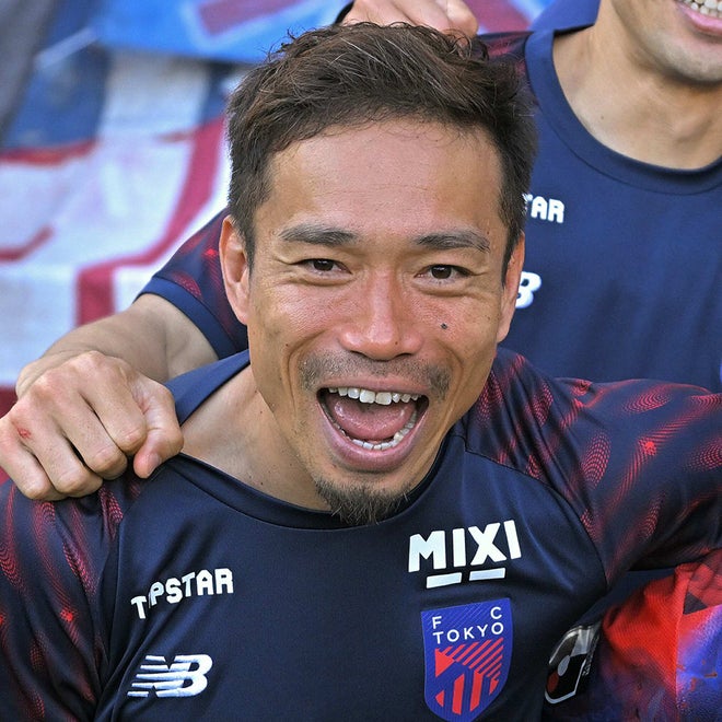 こんなに緊張したことはないというくらい緊張しました」長友佑都が5
