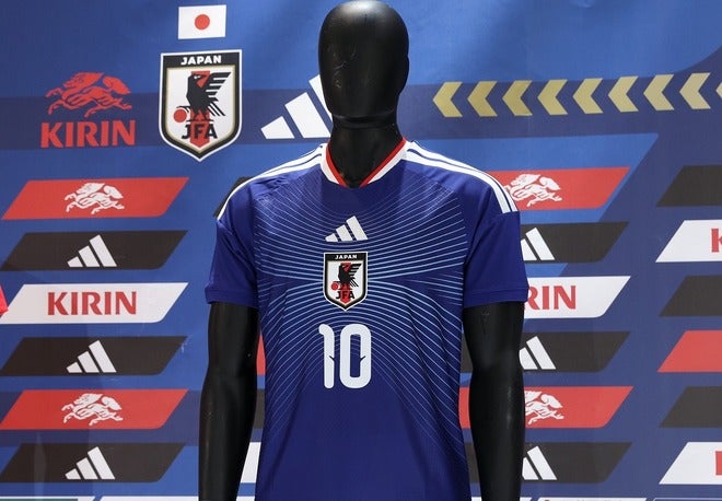 なんだって！」「かっこよすぎる」日本代表と人気歌い手の“特別
