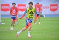 【画像】鎌田大地｜写真：金子拓弥（サッカーダイジェスト写真部）