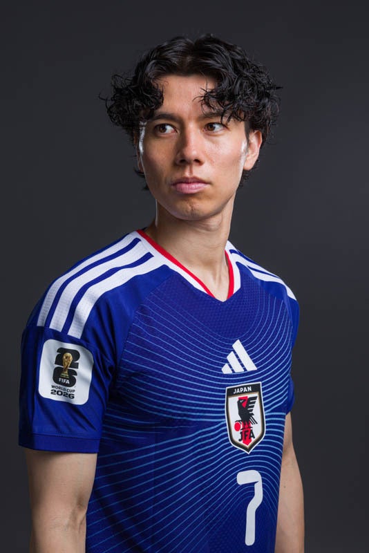 画像】三笘薫の背番号を受け継ぎ飛躍を誓う＃7田中碧 FIFA公式ポート