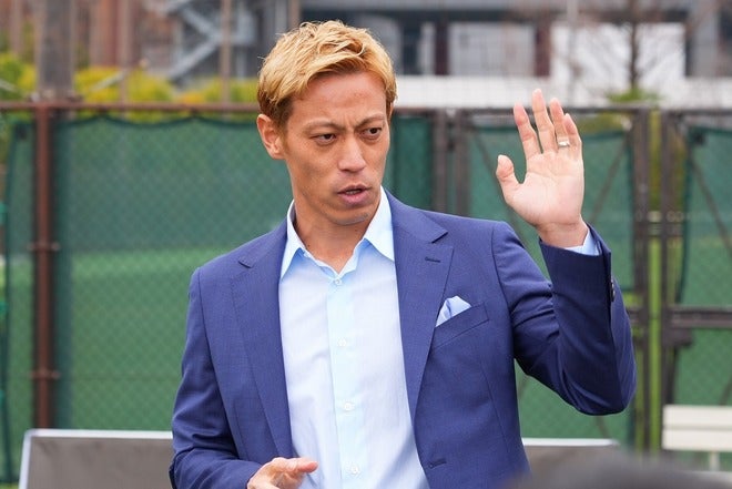 僕を1年試してみてください」本田圭佑が日本代表監督に“電撃立候補”!「アジア杯で負けたら問答無用でクビでいい」 | サッカーダイジェストWeb